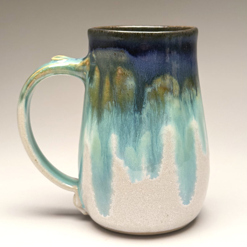 Pint Mug in Zafiro