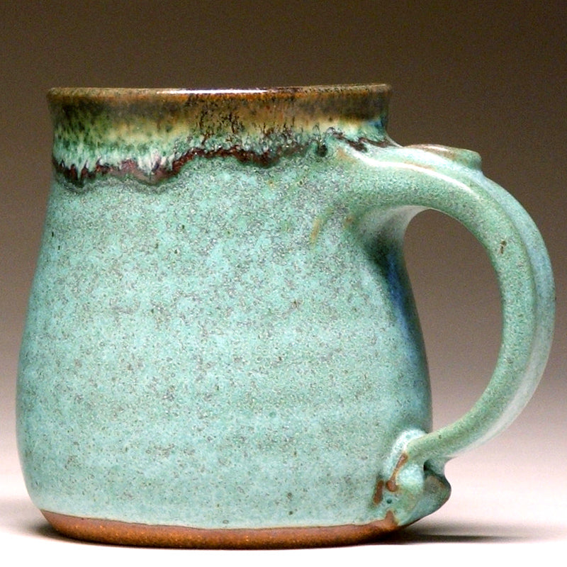 Mug in Green Matte Glaze